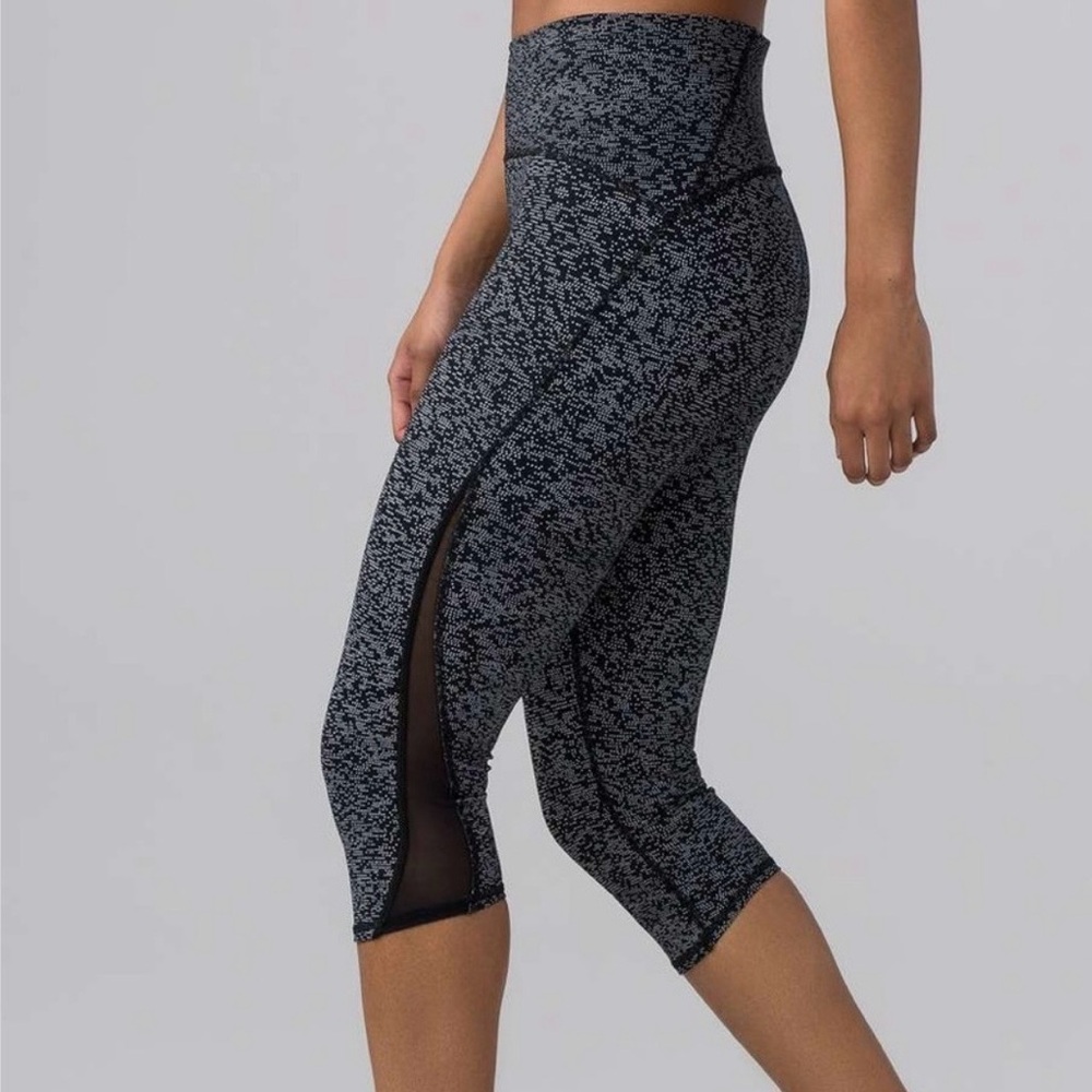 Lululemon Train Times Crop (17"), 6